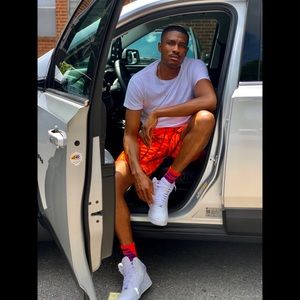 Meet your Posher, Jamael